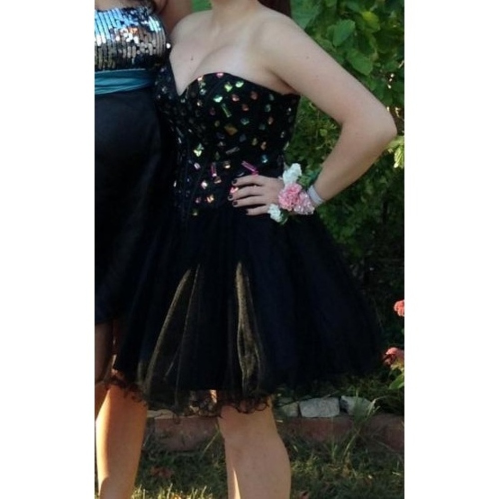 Black Colors Prom Dress